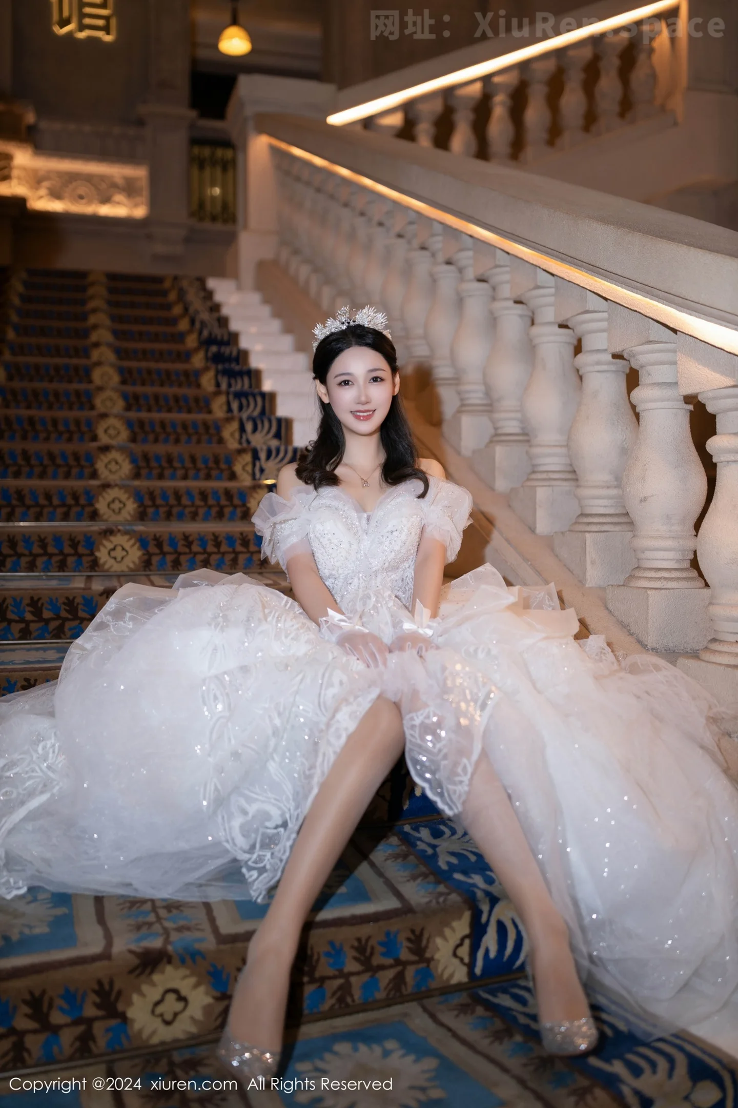 图片[6]-[XiuRen秀人网] VOL.9283 模特唐安琪性感白色婚纱露白色内衣配超薄肉丝秀美腿诱惑写真86P-秀人网官方网站